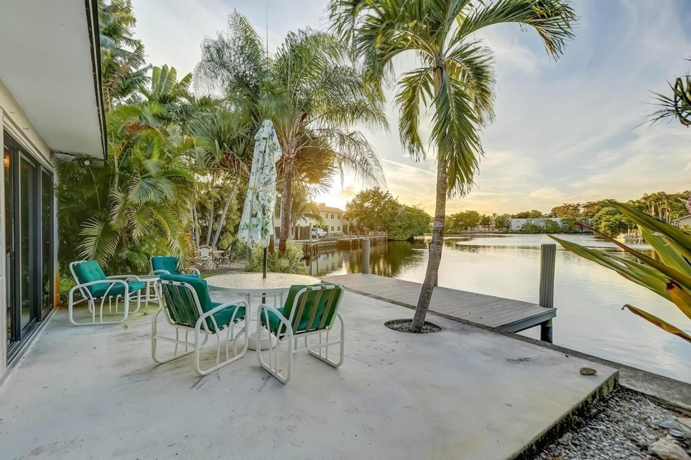 Waterfront Apartment Private Patio Pool Форт-Лодердейл Екстер'єр фото